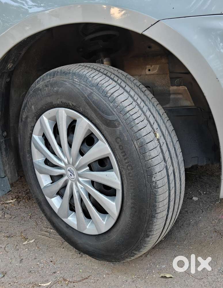 Maruti Suzuki Swift Dzire 1.2 Vxi, 2015, Petrol