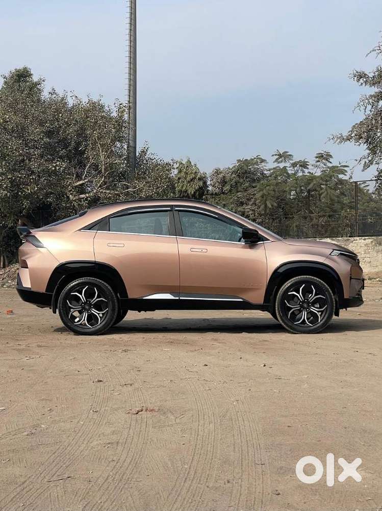 Tata Curvv Accomplished S 1.2 Revotron Petrol 7dca, 2025, Petrol