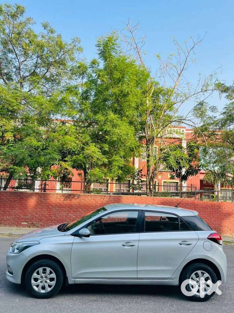 Hyundai I20 Sportz 1.2 Vtvt, 2017, Petrol