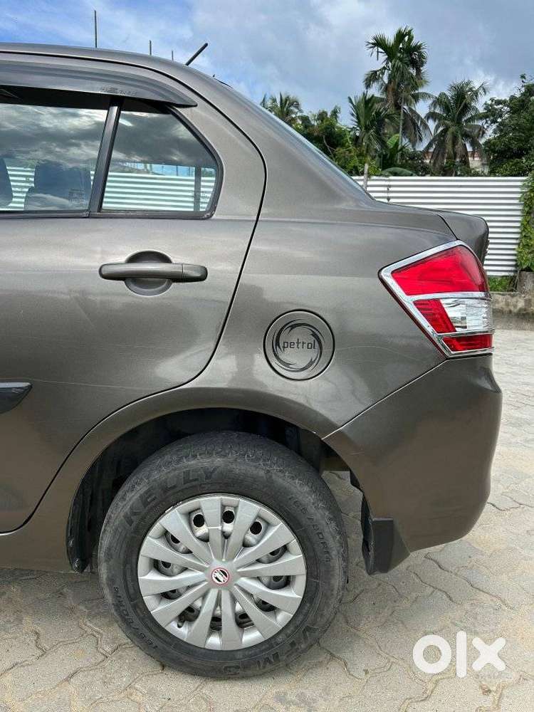 Maruti Suzuki Swift Dzire 1.2 Lxi (o), 2016, Petrol