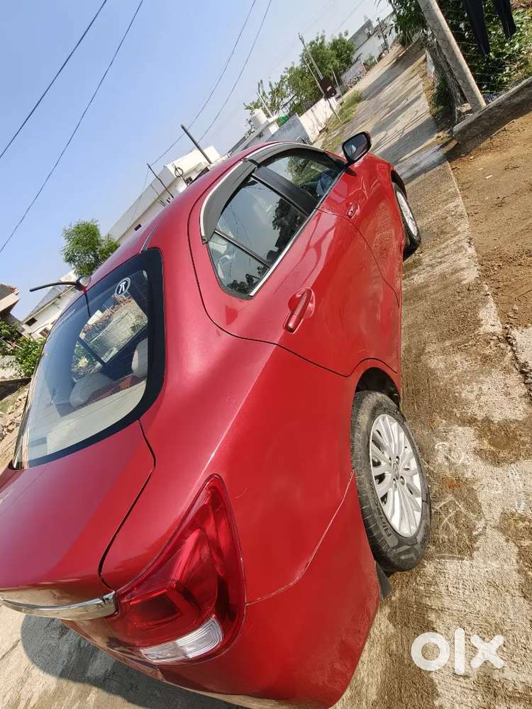 Maruti Suzuki Dzire 2022 Petrol 74000 Km Driven