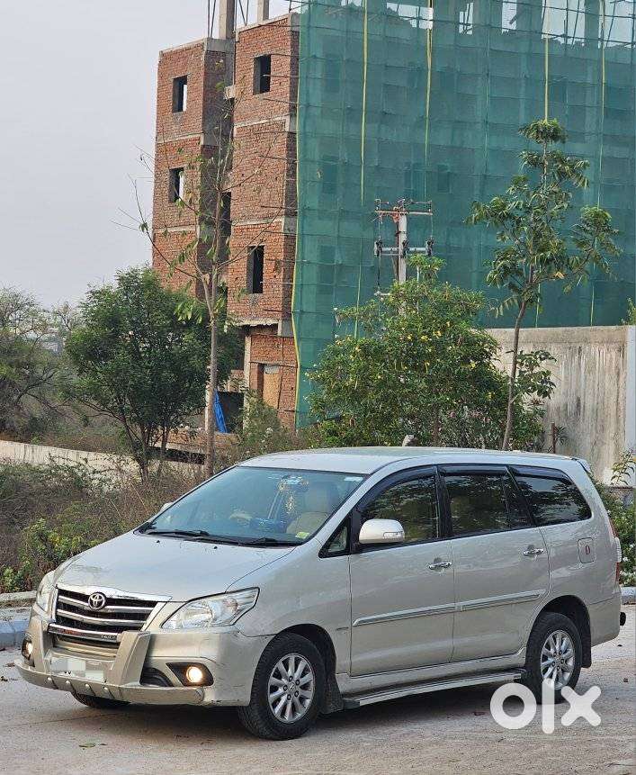 Toyota Innova 2.5 V 7 Str, 2013, Diesel