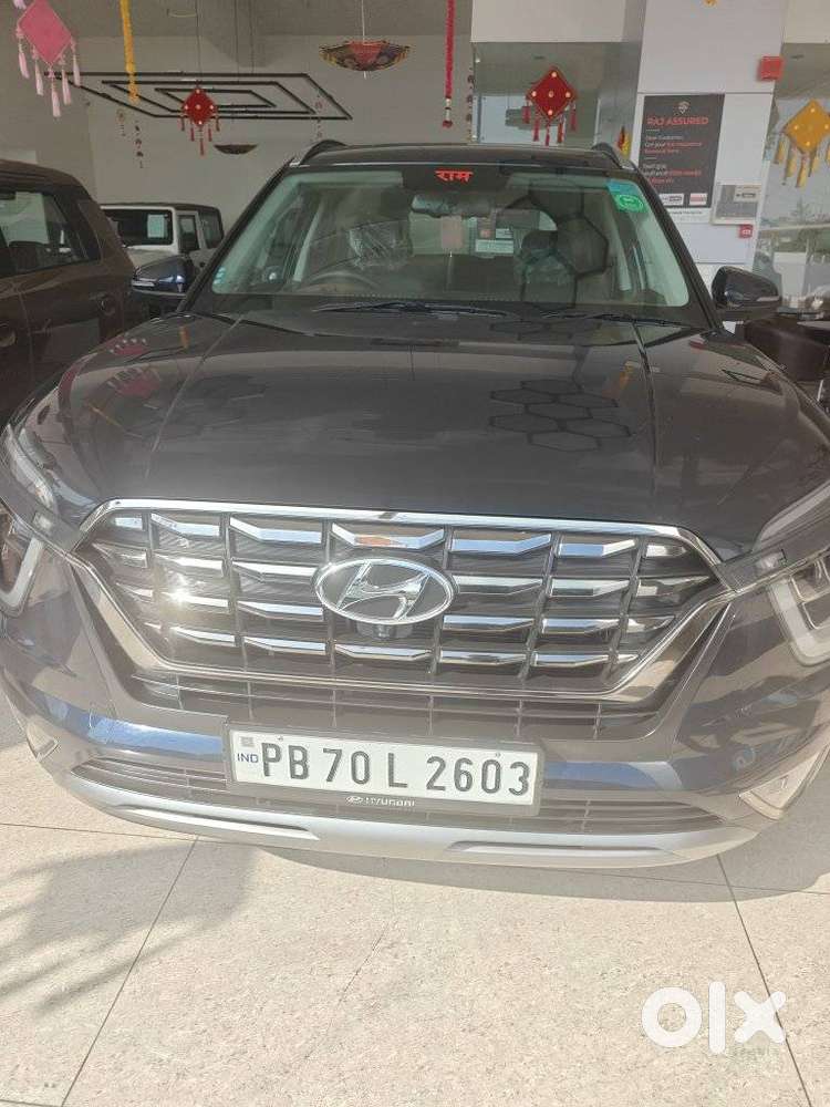 Hyundai Alcazar Platinum, 2024, Petrol