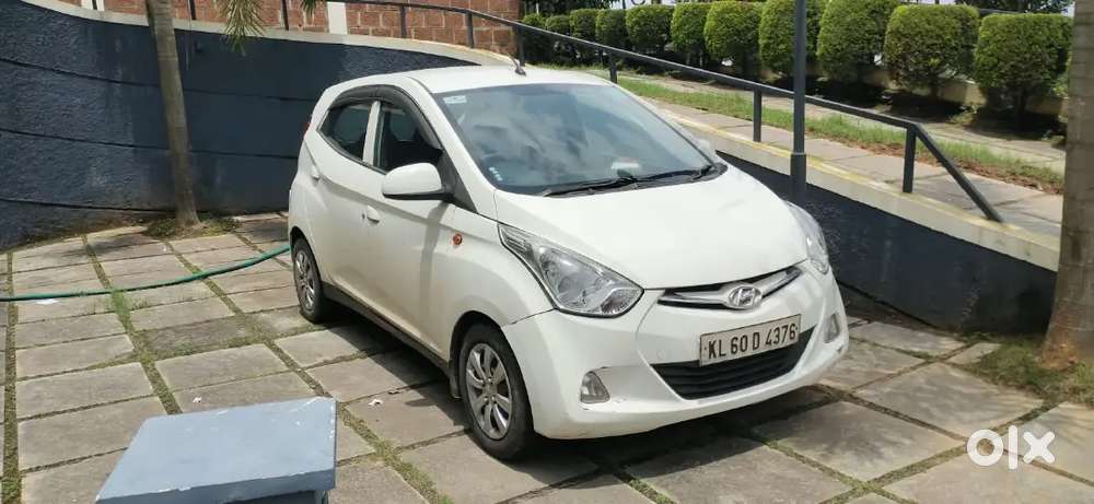 Hyundai Eon Sportz 2012