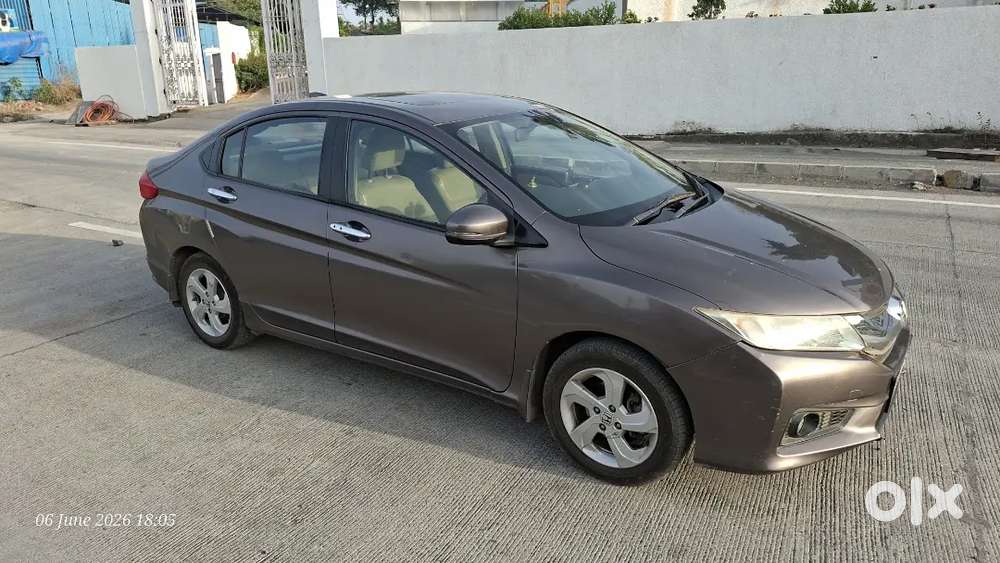 Pristine Honda City Vx Cvt Automatic Petrol + Cng : Mileage With Power