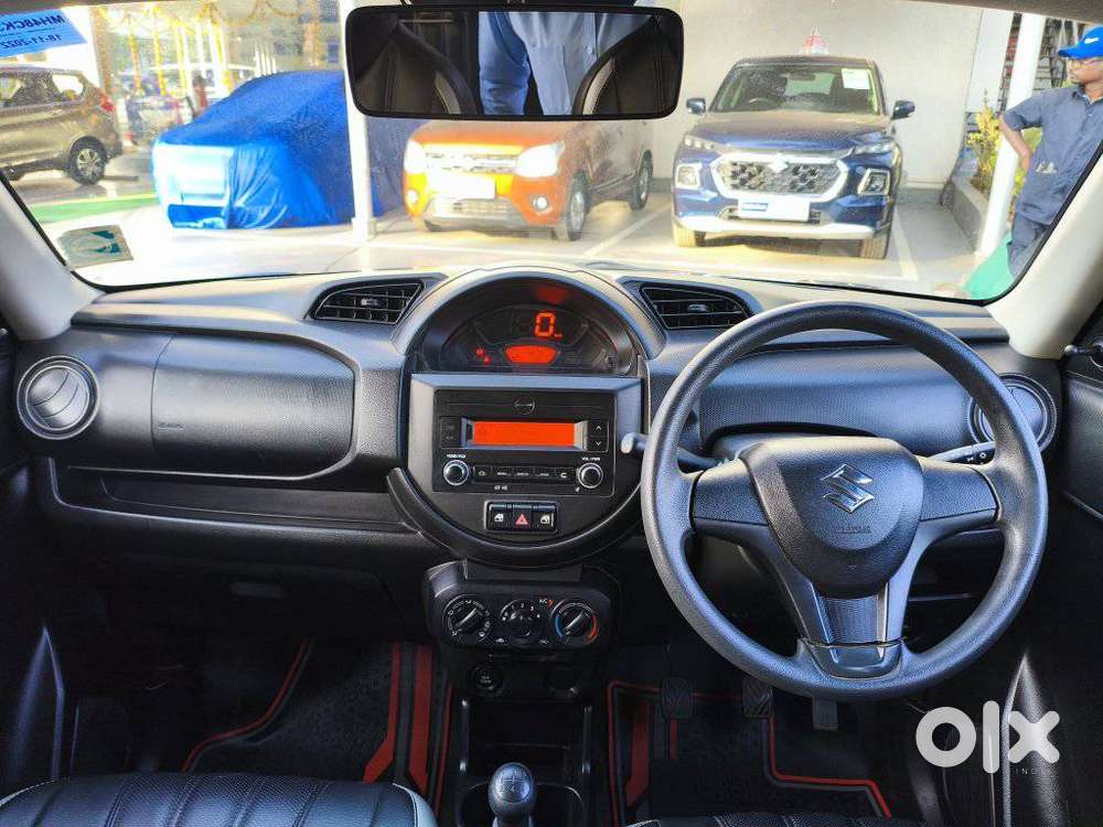 Maruti Suzuki S-presso Vxi, 2022, Petrol