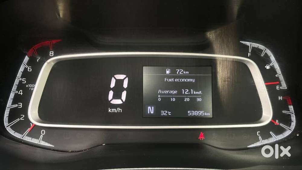 Kia Sonet, 2020, Petrol