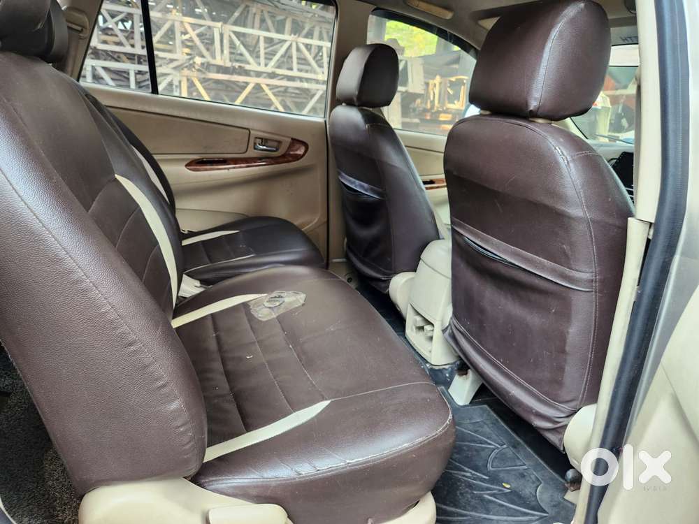 Toyota Innova 2.5 G (diesel) 8 Seater Bs Iv, 2008, Diesel
