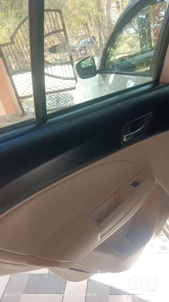 Maruti Suzuki Swift Dzire 2017 Petrol 75000 Km Driven