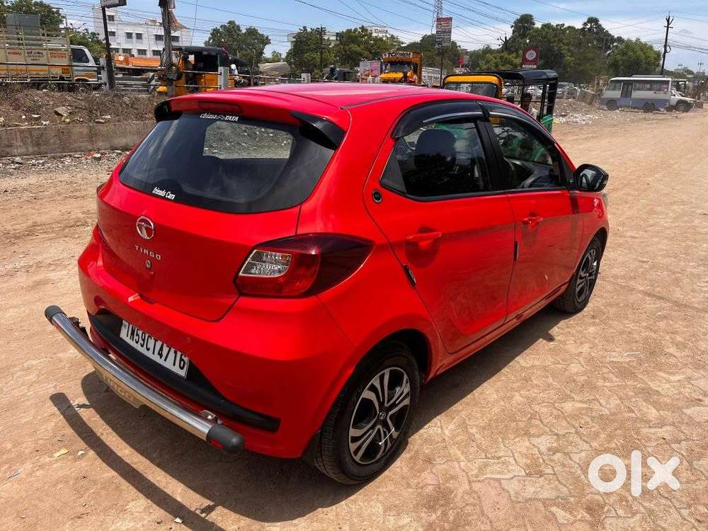 Tata Tiago 1.2 Revotron Xt (o), 2024, Petrol