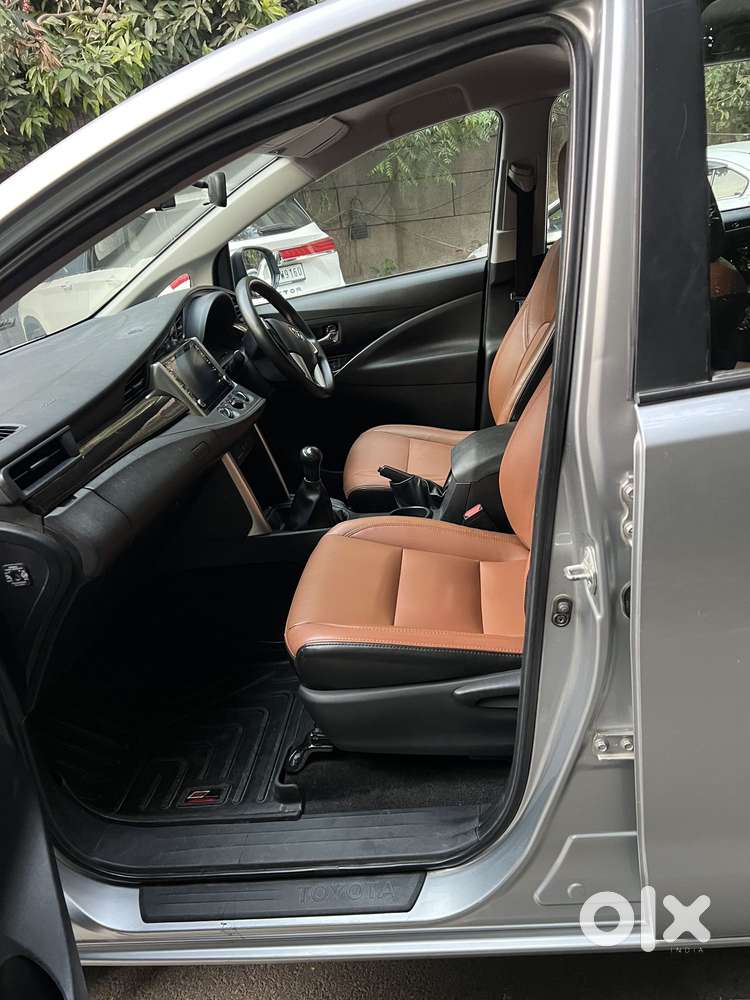 Toyota Innova Crysta 2.4 G Mt, 2021, Diesel