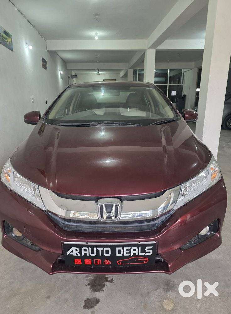Honda City 2011-2013 1.5 V Mt Sunroof, 2014, Petrol
