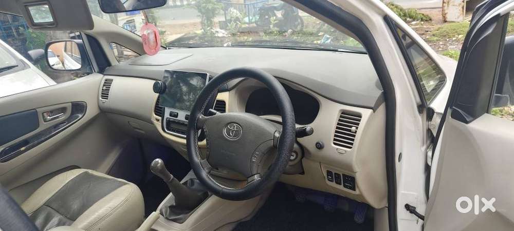 Toyota Innova 2.5 V 7 Str, 2012, Diesel