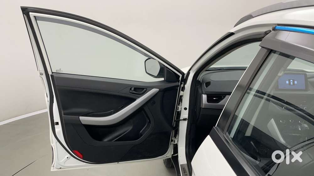Tata Nexon 1.2 Revotron Xm, 2022, Petrol
