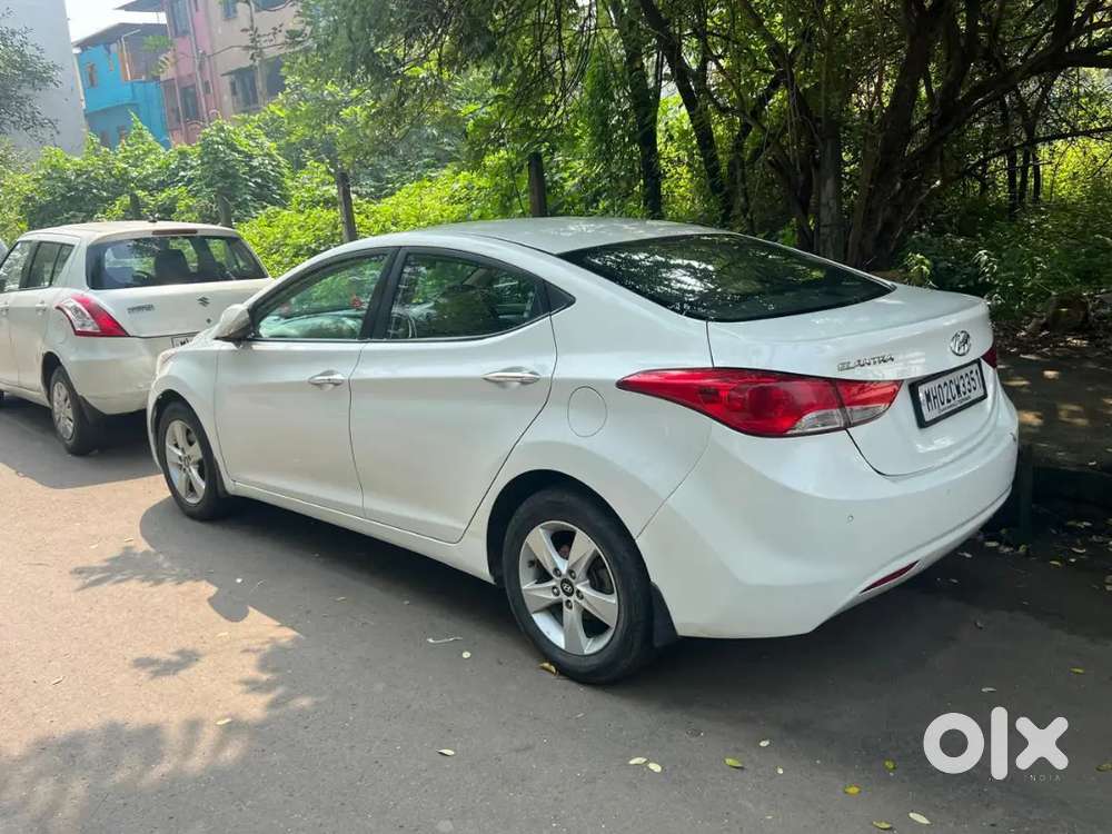 Hyundai Elantra 2013