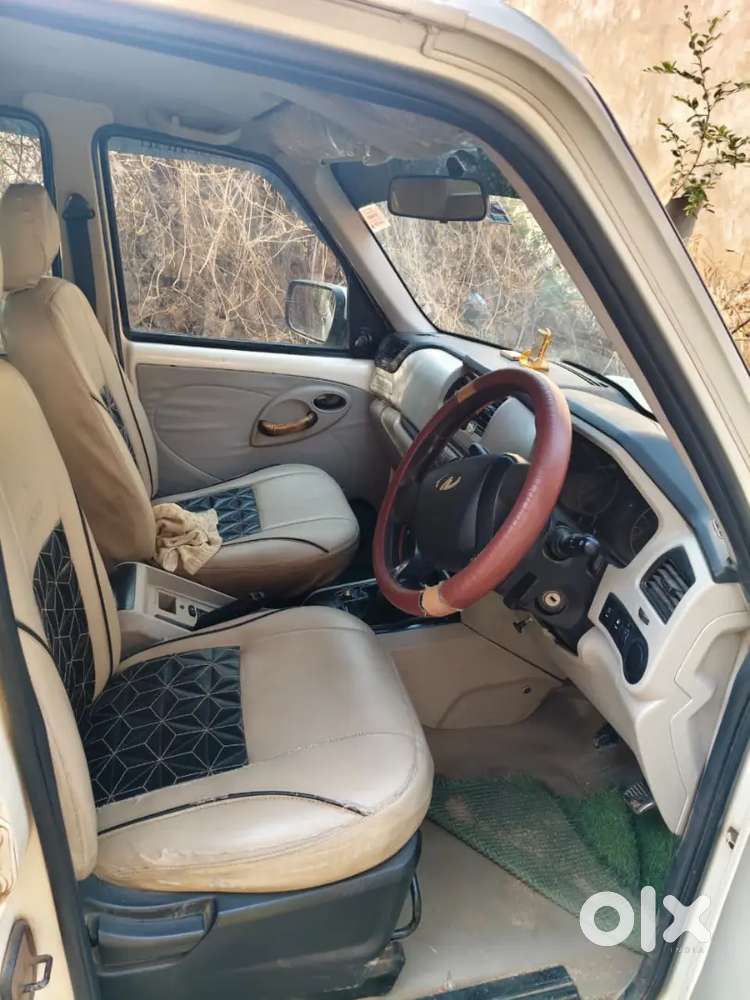 Mahindra Scorpio 2016 Diesel 97000 Km Driven