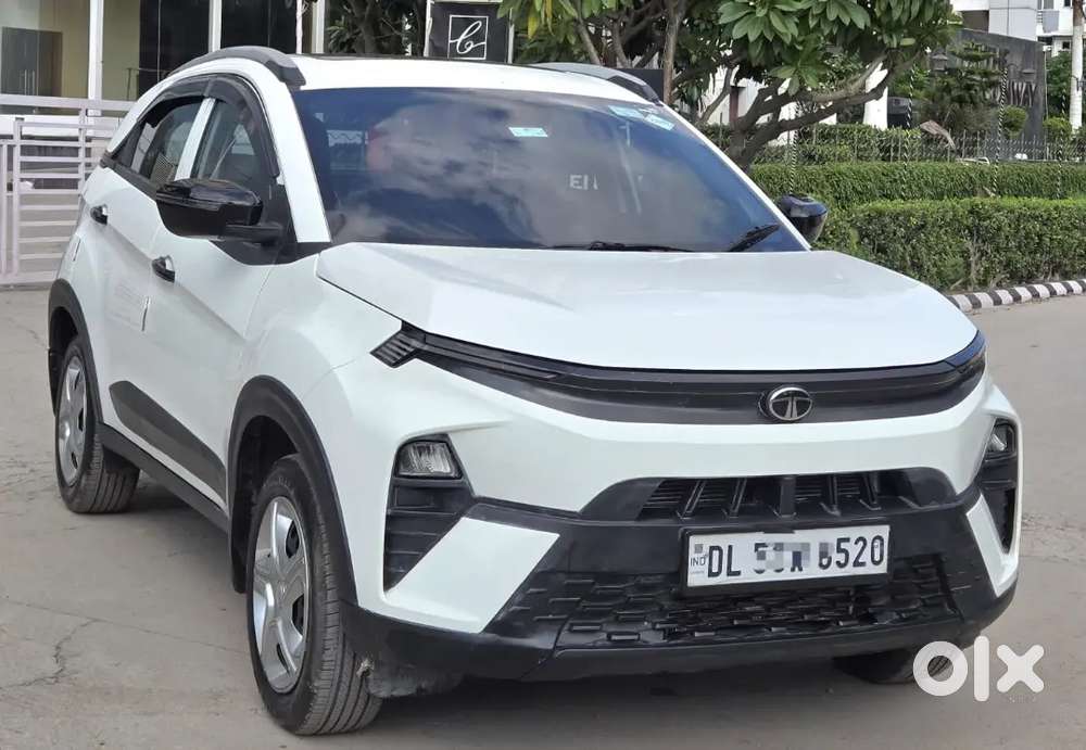 Tata Nexon Petrol Plus Icng 2025
