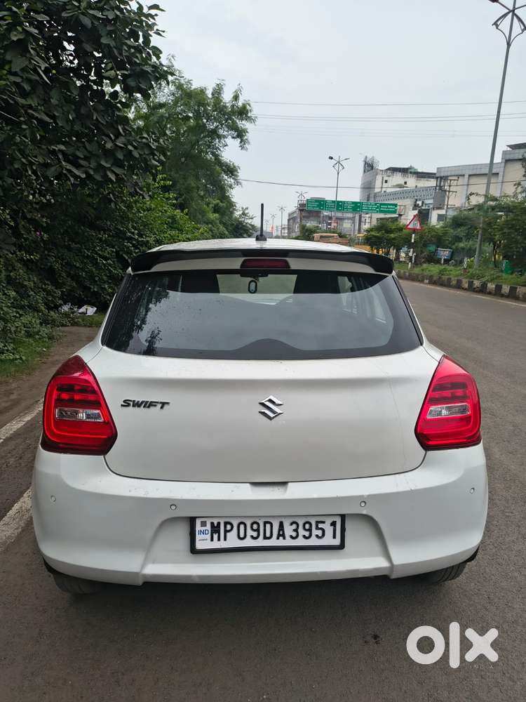 Maruti Suzuki Swift 1.2 Vxi (o), 2023, Petrol