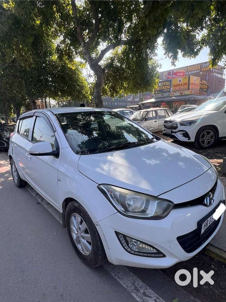 Well Maintained Hyundai I20 2013 Petrol