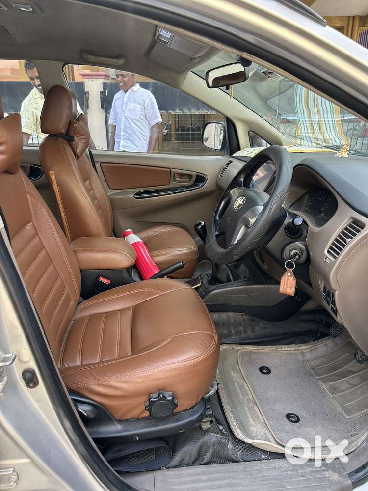 Toyota Innova 2.5 G (diesel) 7 Seater, 2015, Diesel