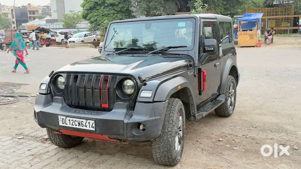 Mahindra Thar Petrol 2023