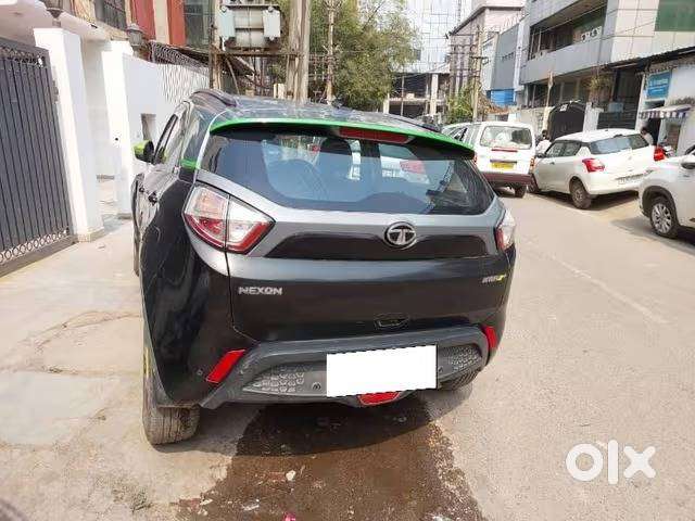Tata Nexon 2018 Petrol 32709 Km Driven