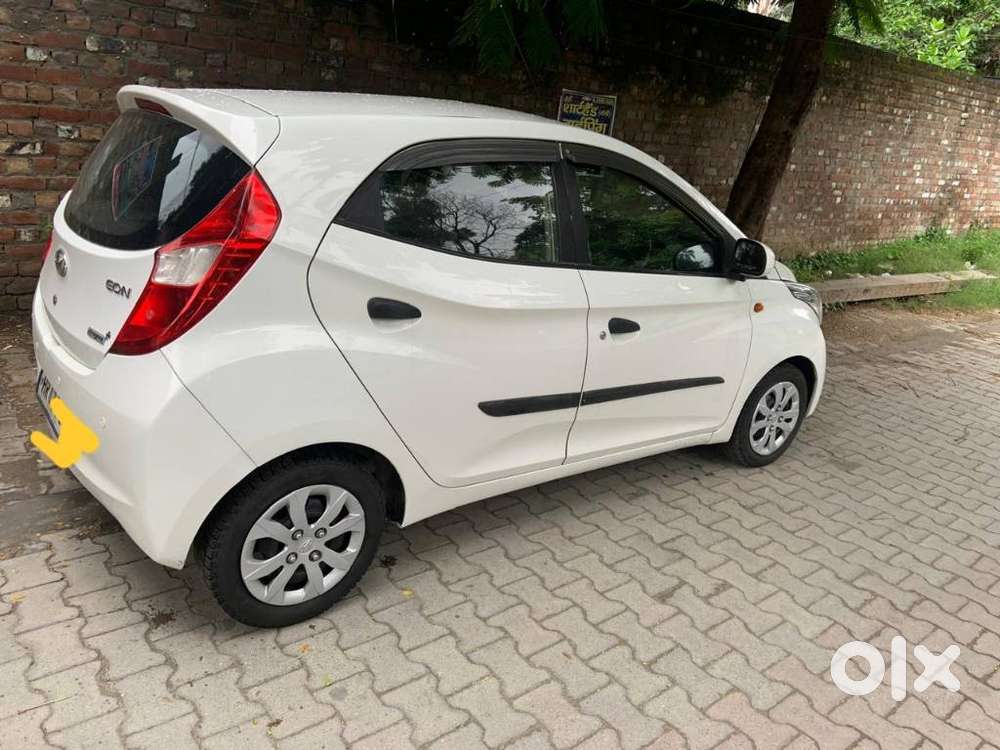 Hyundai Eon Magna +, 2015, Petrol