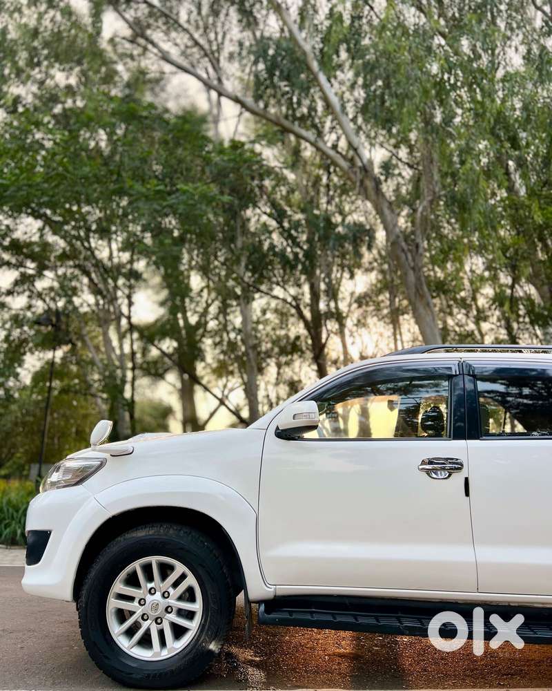 Toyota Fortuner 4x2 4 Speed At, 2013, Diesel