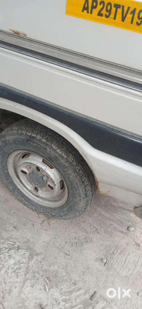 Maruti Suzuki Omni 8 Seater 2006