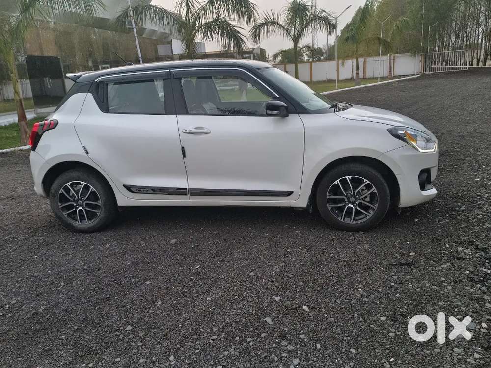Maruti Suzuki Swift 2023 Petrol 38000 Km Driven