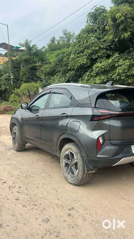 Tata Nexon Creative 1.2 Revotron Petrol 6 Mt, 2025, Petrol