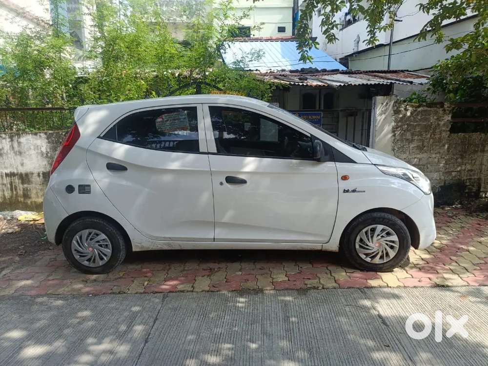 Hyundai Eon 2012 Petrol Well Maintained