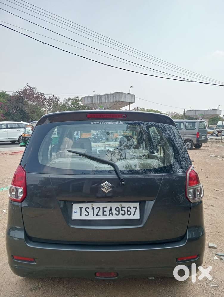 Maruti Suzuki Ertiga Zxi Shvs, 2014, Petrol