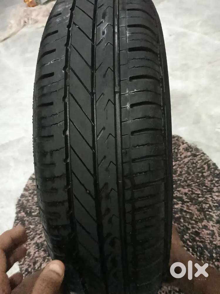 Mast Condition 95% Mall  65/80/14