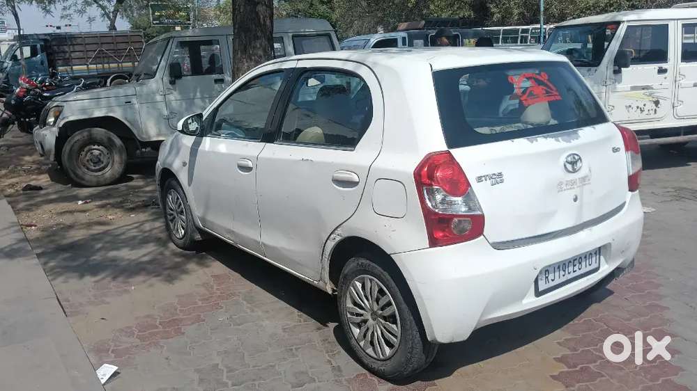 Toyota Etios Liva 2014 Diesel 245000 Km Driven