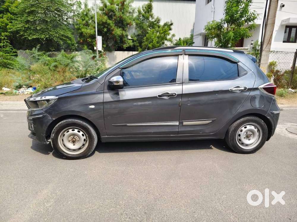 Tata Tiago 1.05 Revotorq Xm, 2022, Petrol