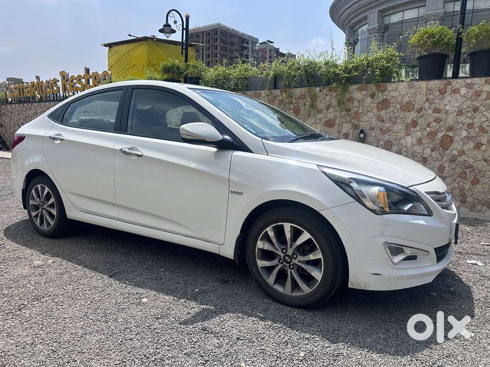 Hyundai Verna Petrol 2015
