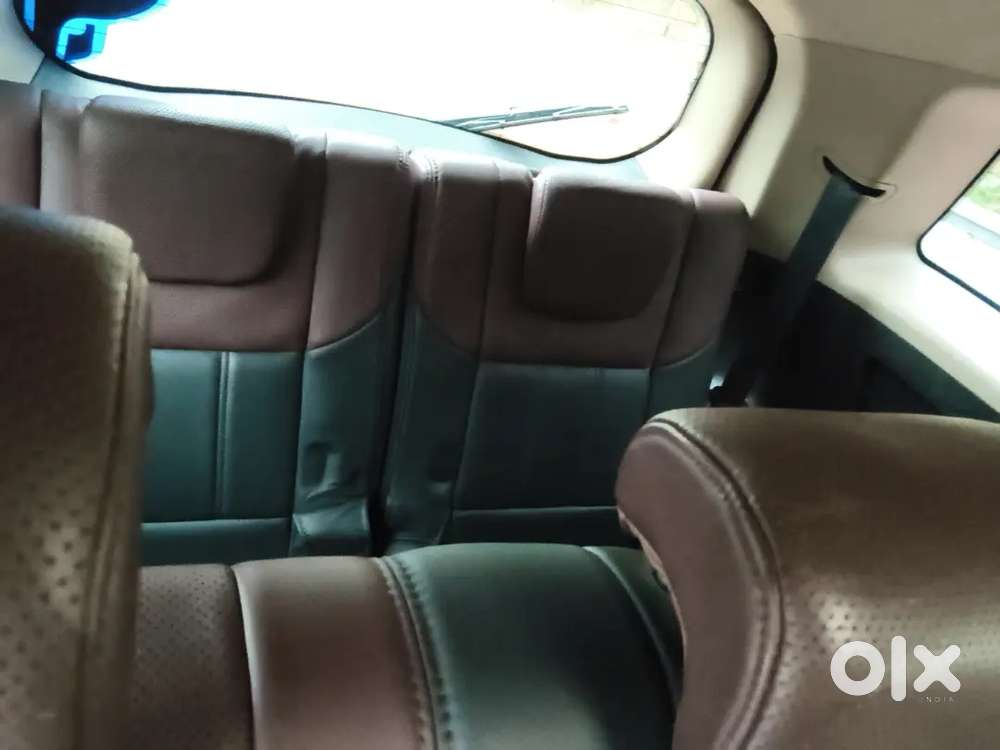 Mahindra Xuv 500 W8 Single Owner Well Maintained
