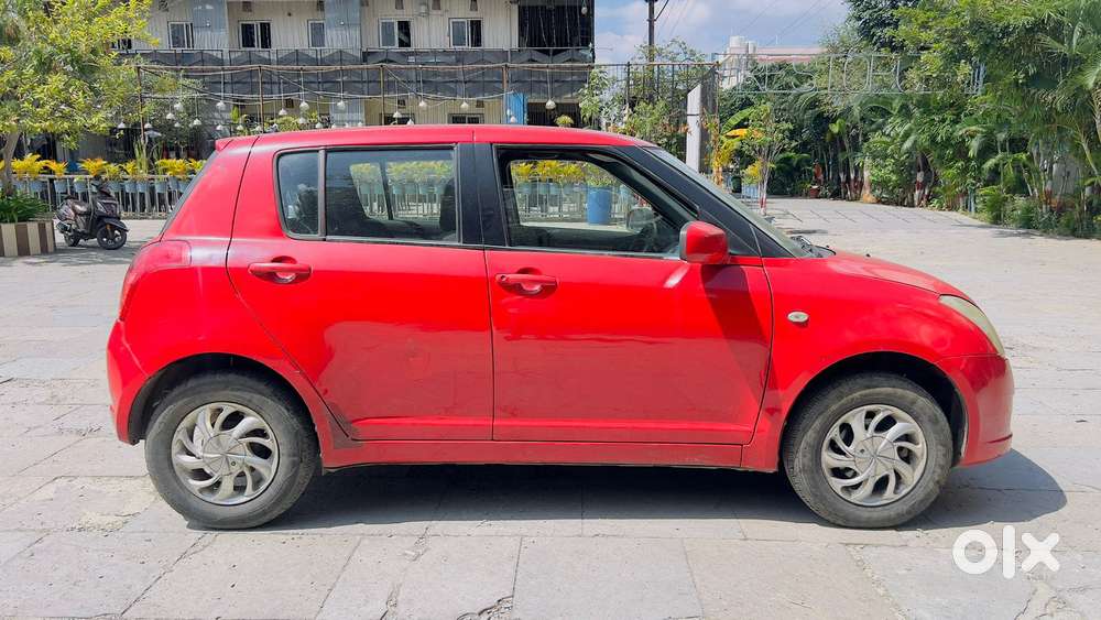 Maruti Suzuki Swift Vvt Zxi, 2007, Petrol
