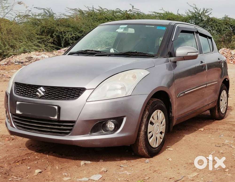 Maruti Suzuki Swift Vxi Abs Bsiv, 2014, Petrol