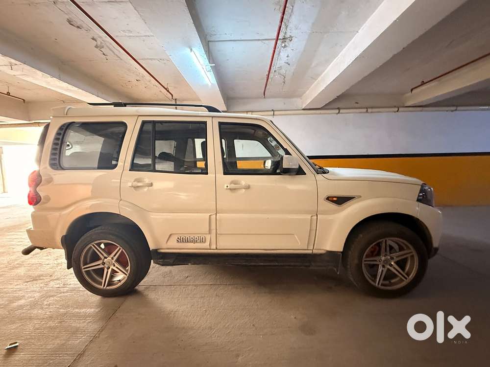 Mahindra Scorpio Diesel Manual 2017