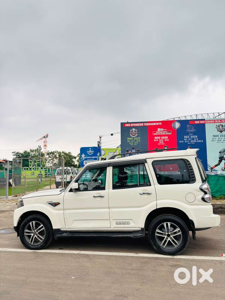Mahindra Scorpio S6 Plus, 2016, Diesel