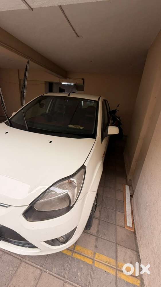 Ford Figo 2011 Petrol Manual