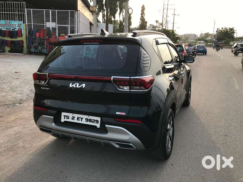 Kia Sonet Petrol 2023