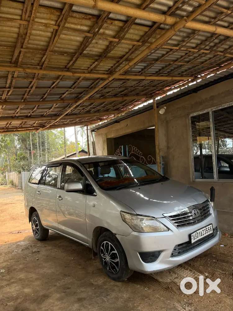 Toyota Innova 2012 Diesel