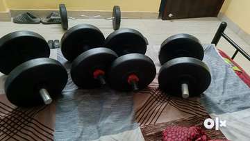 Dumbbell set on online olx