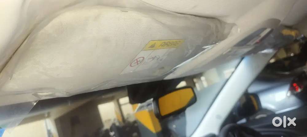 Mahindra Xuv 3xo Ax7 2024 November Petrol Well Maintained