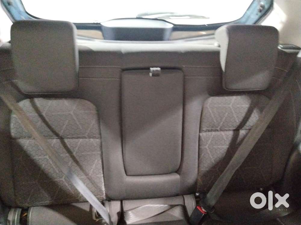 Tata Punch Creative Dual Tone Mt Sunroof, 2024, Petrol