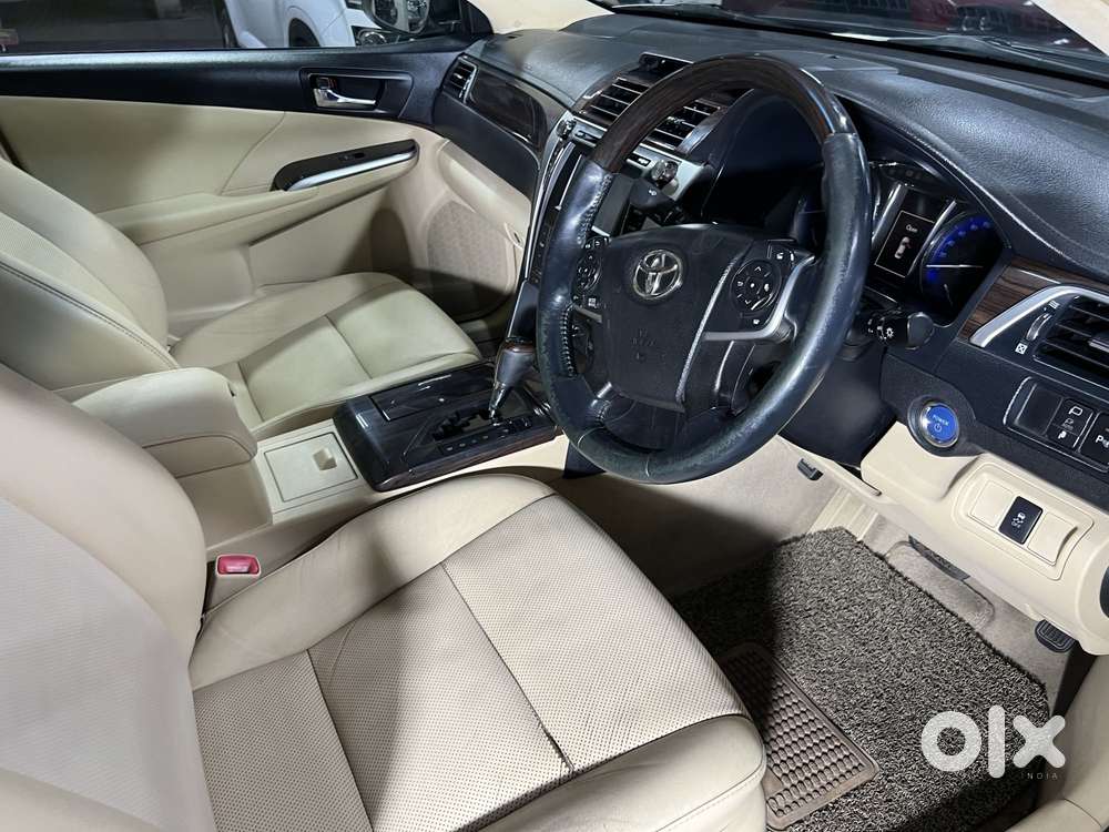 Toyota Camry Hybrid, 2015, Petrol