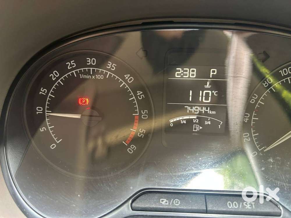 Skoda Rapid 2015 Diesel At Dsg Well Maintained